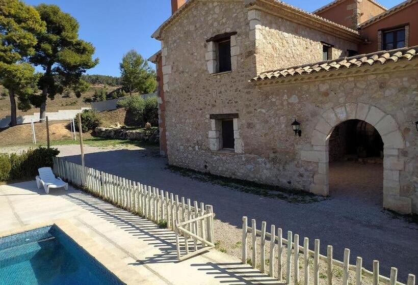 هتل Can Cruset Agroturisme