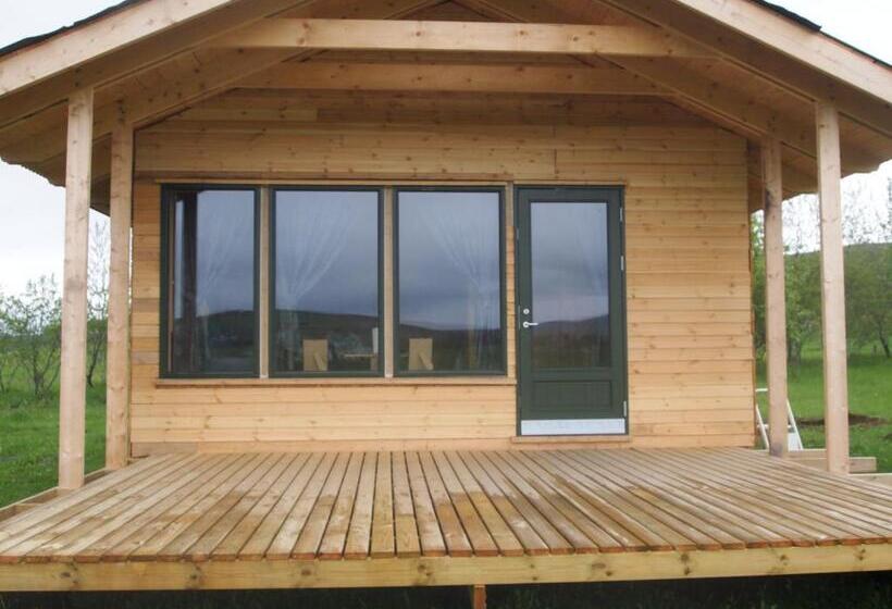 هتل Miðhvammur Farm Stay
