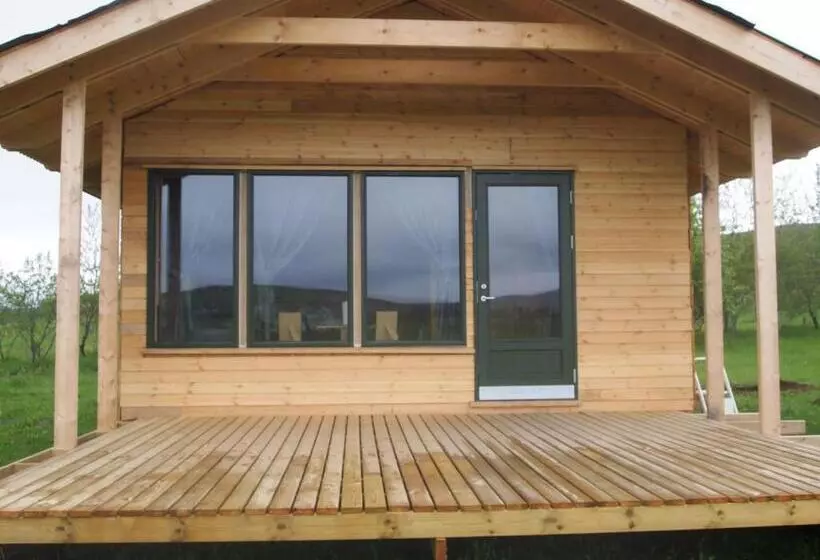 هتل Miðhvammur Farm Stay