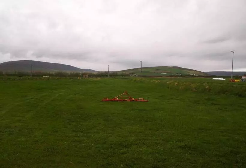 هتل Miðhvammur Farm Stay