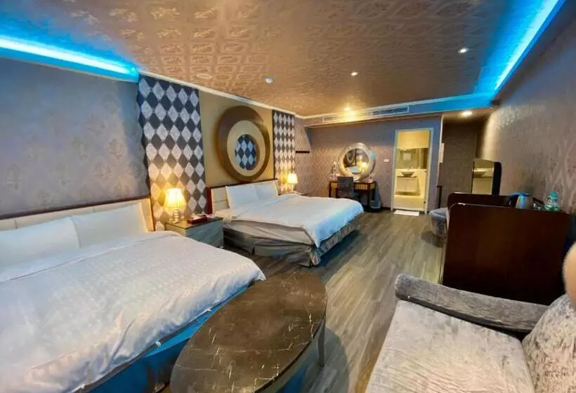 Huang Xing Motel