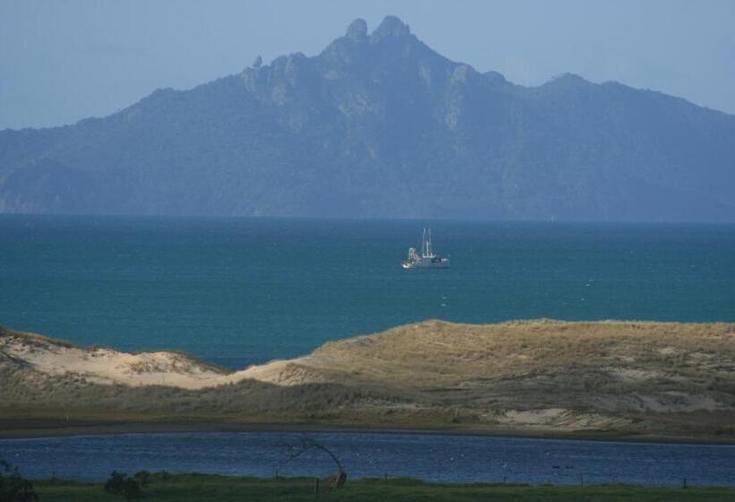 Strathaven Bed And Breakfast