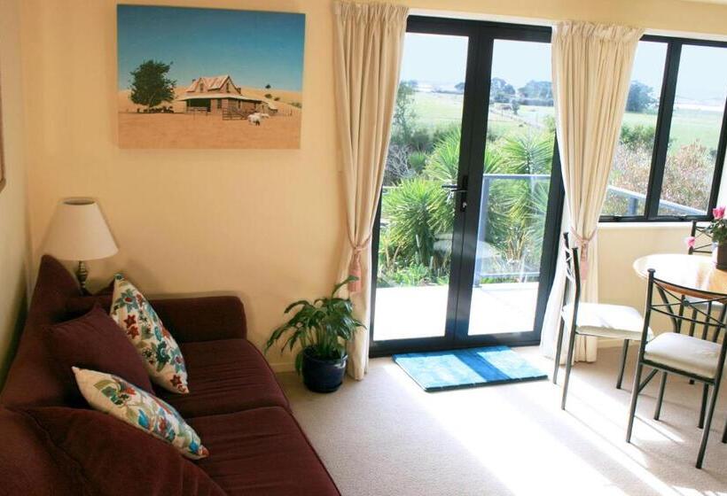 Strathaven Bed And Breakfast