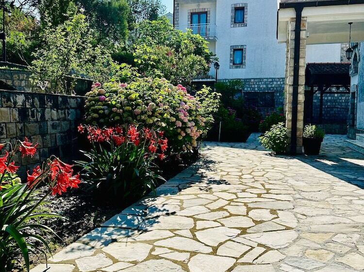 Aparthotel Villa Jovicic