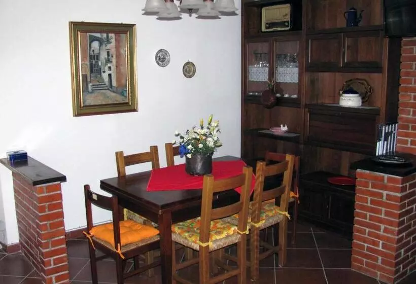 ホテル Agriturismo Il Giglio E La Rosa