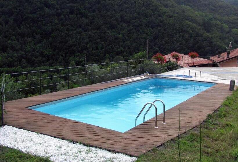 فندق Agriturismo Il Giglio E La Rosa