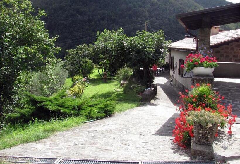 فندق Agriturismo Il Giglio E La Rosa