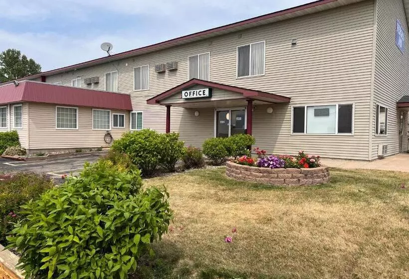 ホテル Fergus Inn