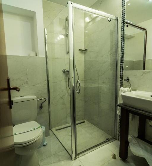 בית מלון כפרי Royal