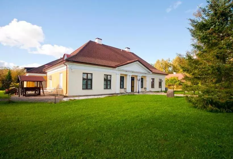 هتل Ruunawere