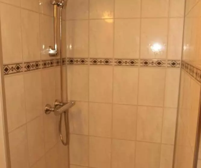 هتل Sólheimahjáleiga Guesthouse