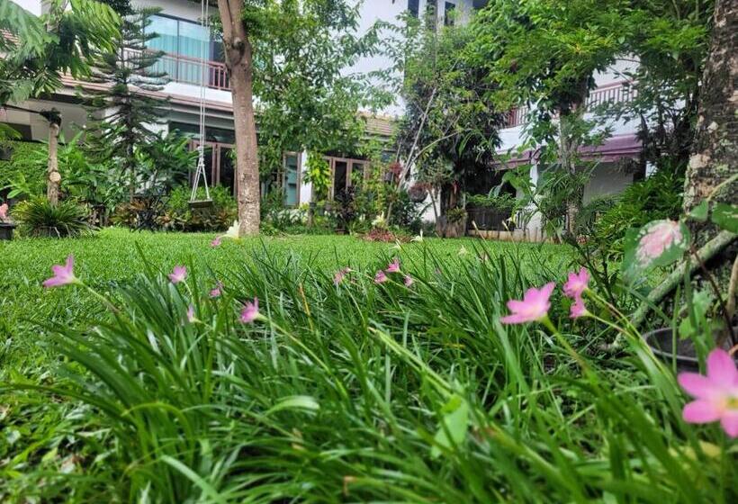 Hotell Wilacha Chiang Rai