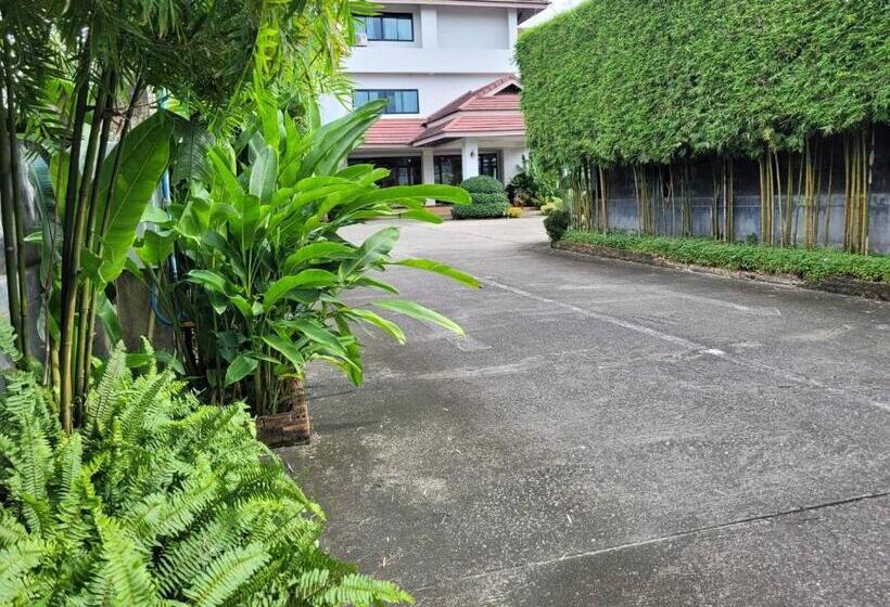 Hotell Wilacha Chiang Rai