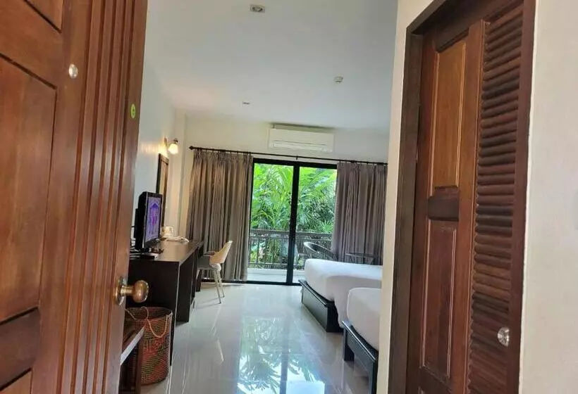 ホテル Wilacha Chiang Rai