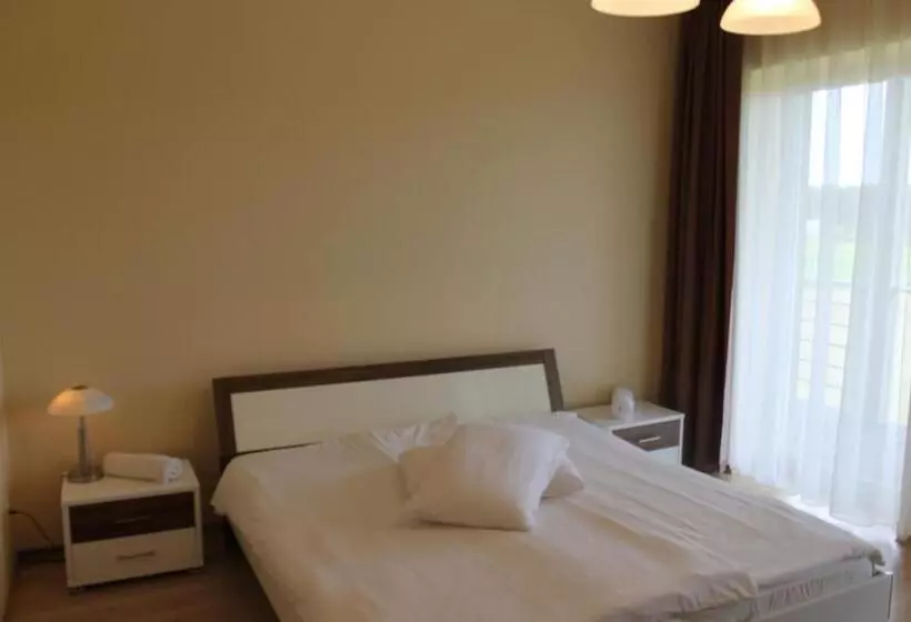 پانسیون Beach Guesthouse Lenkas