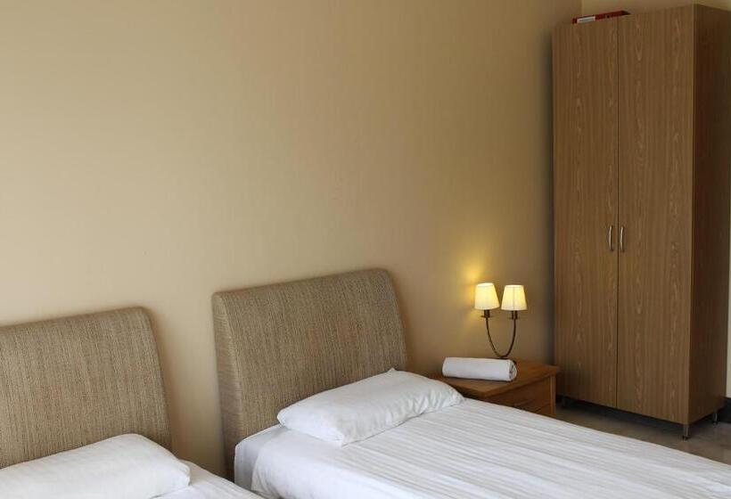 پانسیون Beach Guesthouse Lenkas