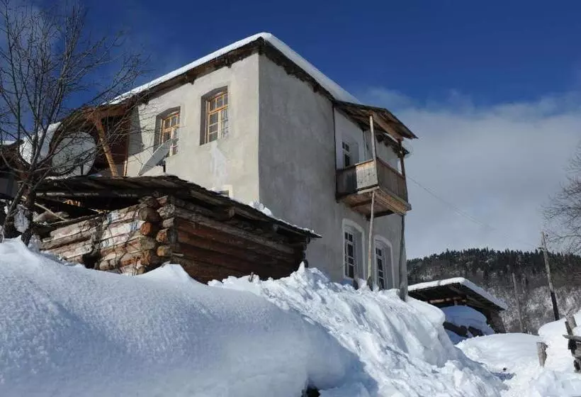 پانسیون Guest House Murkvam