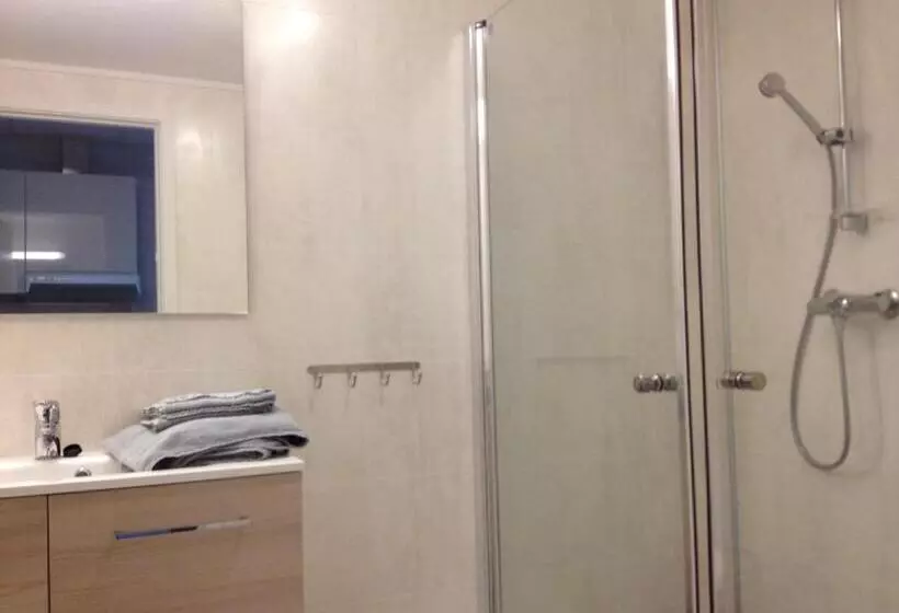 Sentrumsgården Motell As