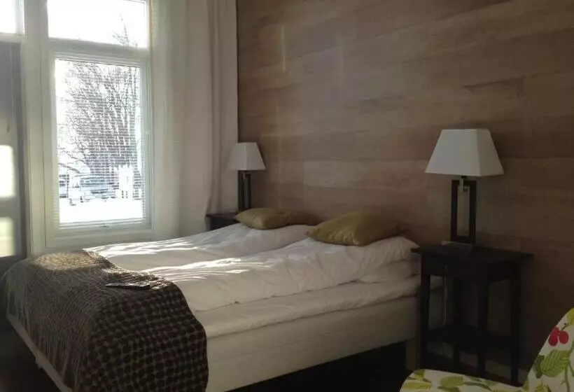 Sentrumsgården Motell As