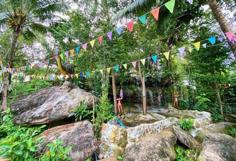 Thmorda Riverview Resort