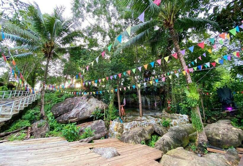 Thmorda Riverview Resort