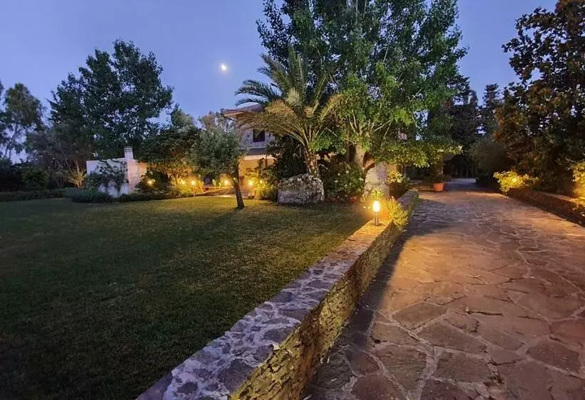 تختخواب و صبحانه Villa Canu