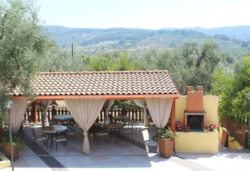 تختخواب و صبحانه Villa La Vigna