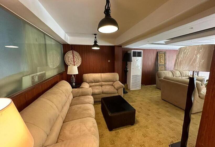 酒店 Pinnacle Boutique Villas