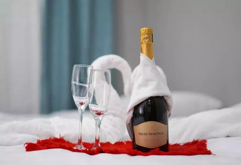 Hotelli Puerto San Luis