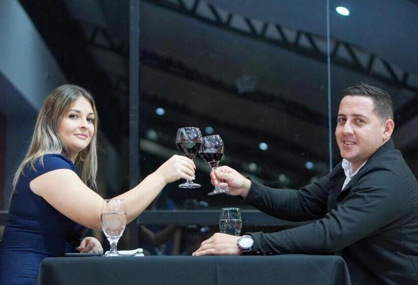 Отель Puerto San Luis