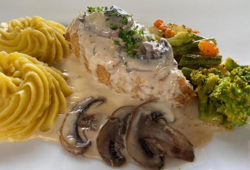 Отель Puerto San Luis