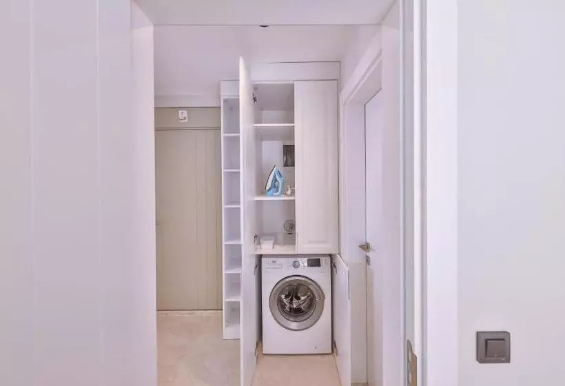 Mare Vista Suite Apart