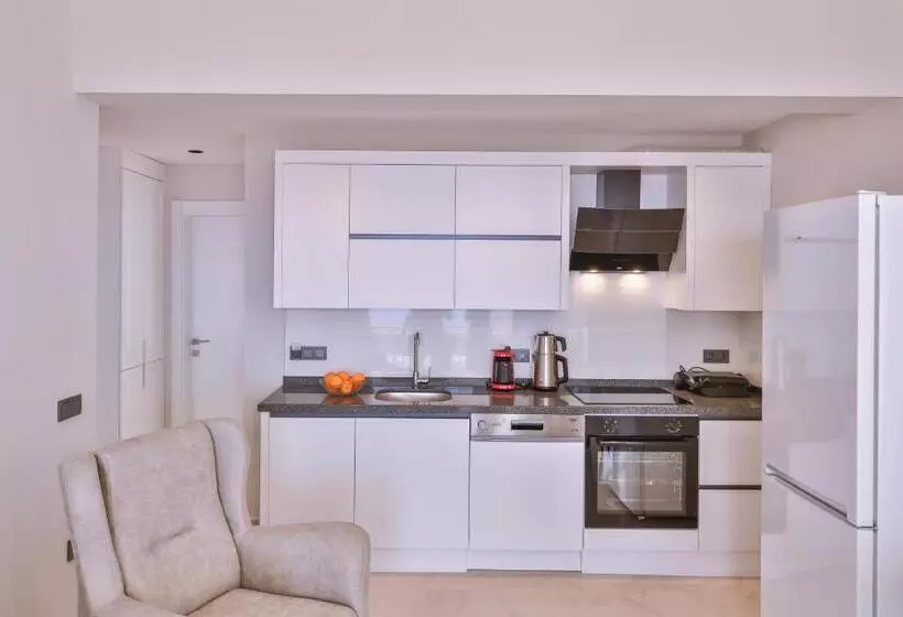 Mare Vista Suite Apart