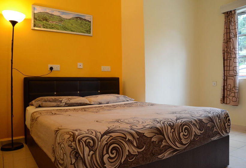 Общежитие Father S Guest House