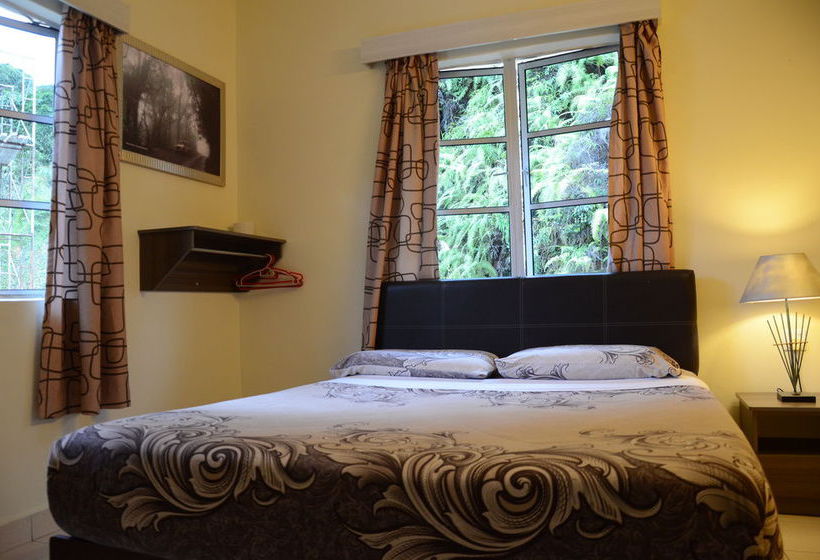 Общежитие Father S Guest House