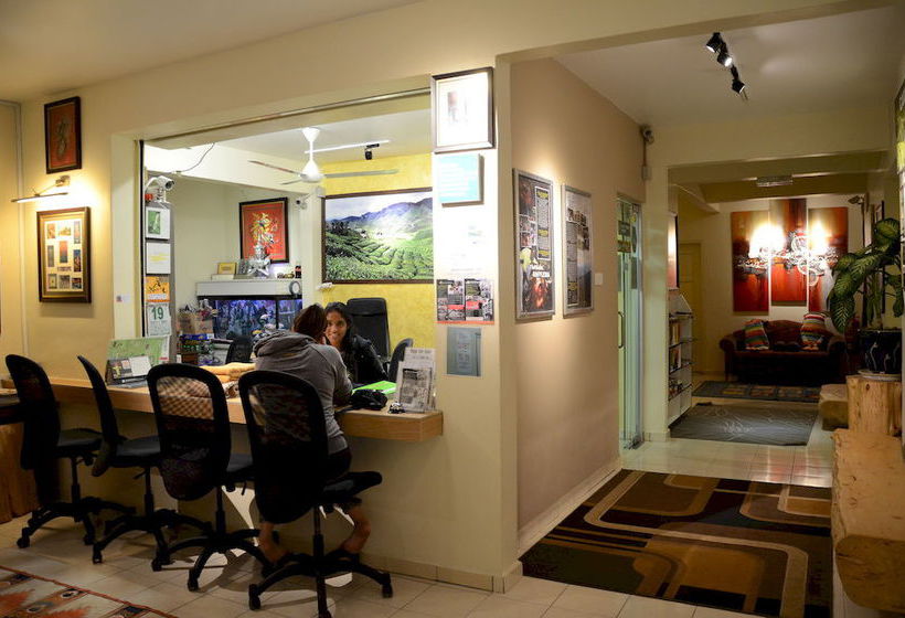 Общежитие Father S Guest House