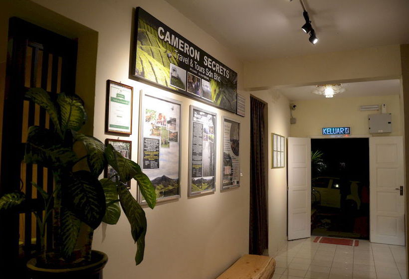 Общежитие Father S Guest House