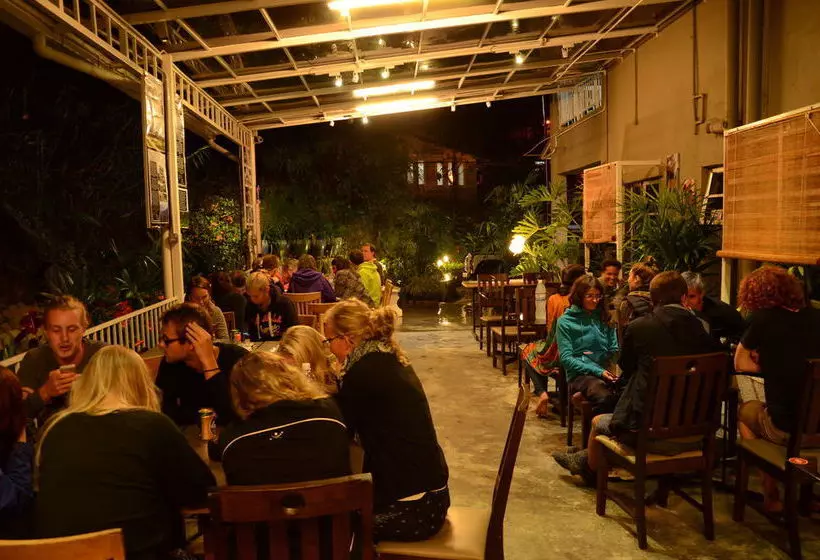 ユースホステル Father S Guest House