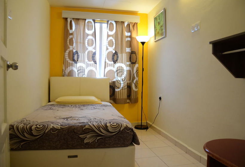 Общежитие Father S Guest House