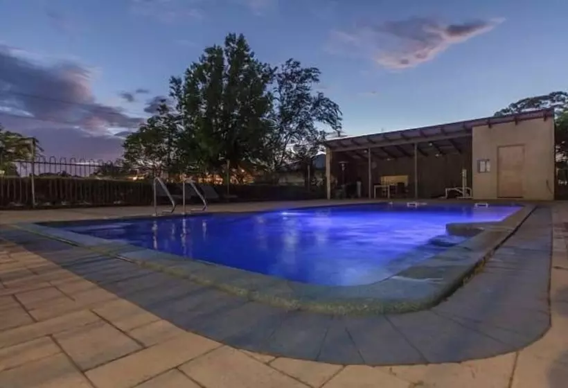 Banksia Motel Collie