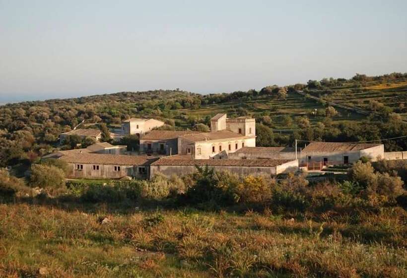 צימר Borgo Del Carato