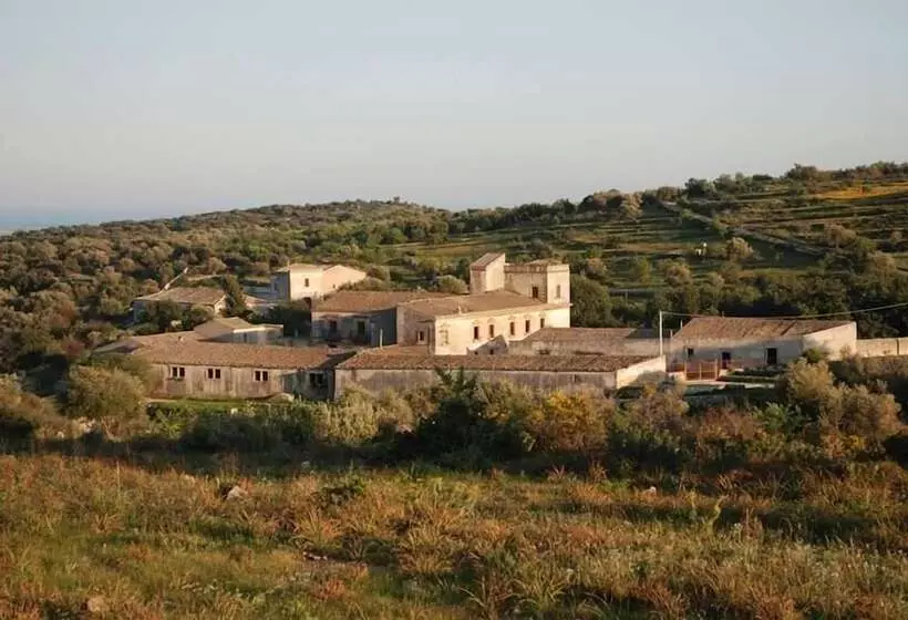 צימר Borgo Del Carato