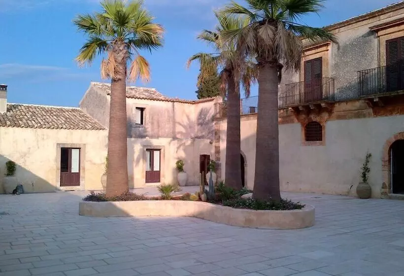 צימר Borgo Del Carato