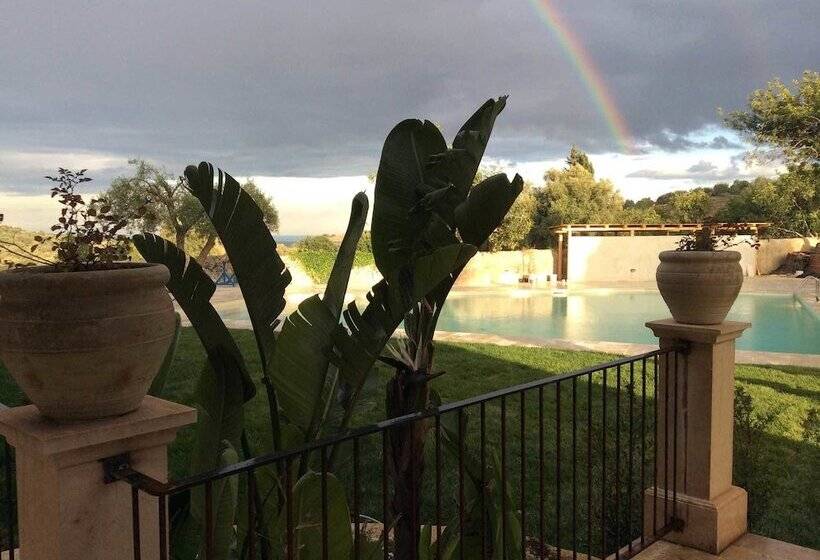 צימר Borgo Del Carato