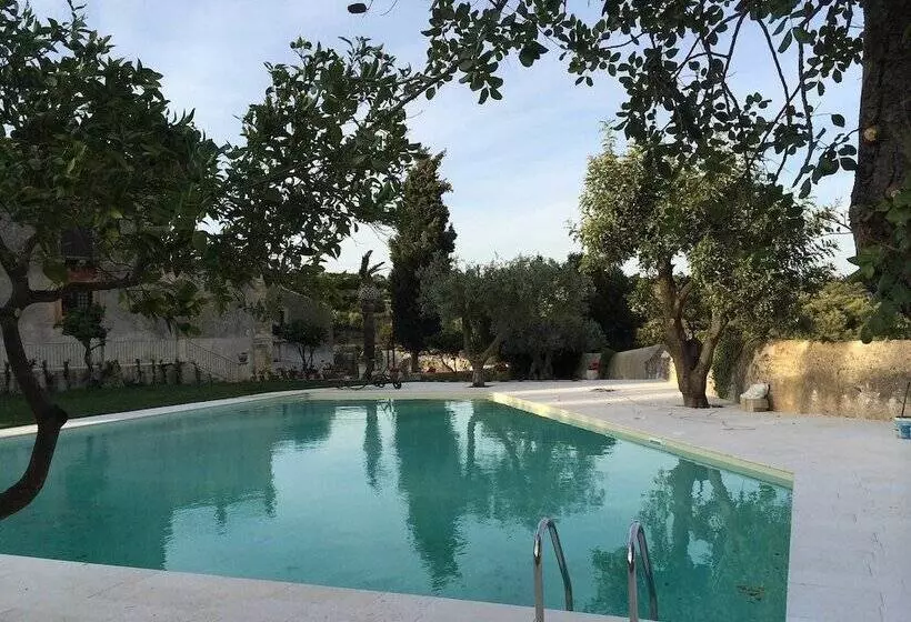 צימר Borgo Del Carato