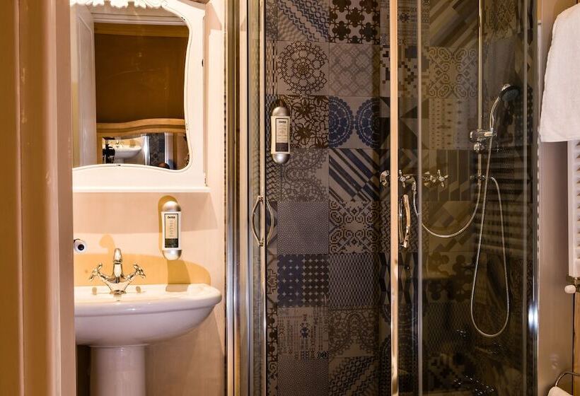 צימר Borgo Del Carato