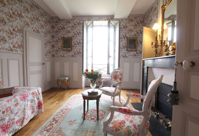 مبيت وإفطار Chateau De Chantore