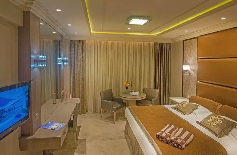 בית מלון כפרי Adams Beach  Deluxe Wing  Adults Only