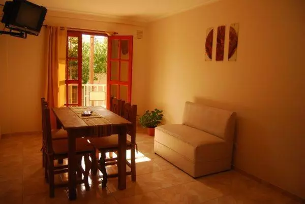 Hotelli Apart Costa Rivera