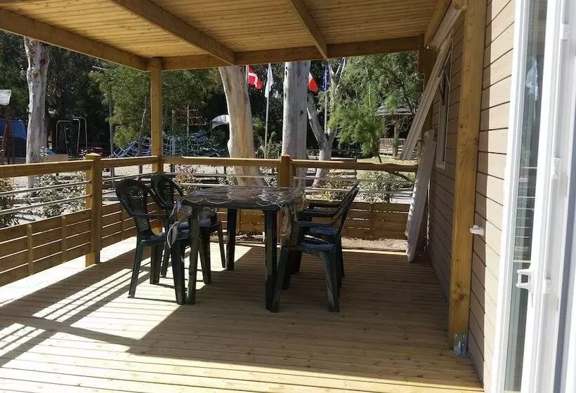 هتل Camping La Pinede